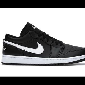 Jordan 1 Low (NEW 8.5W)